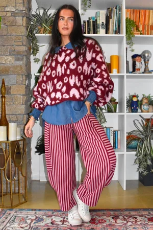 Big Softie Leopard Roo Knit Burgundy & Rose